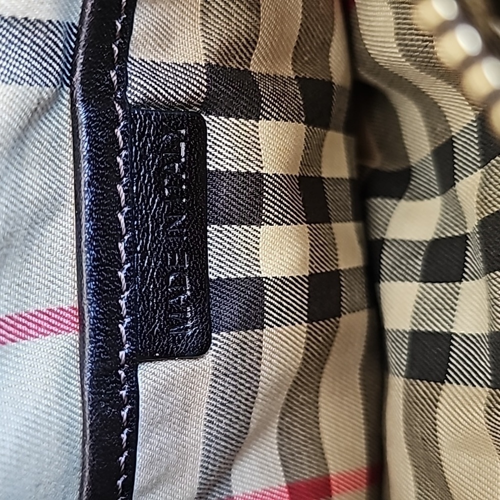 Burberry Hepburn Tote Bag - Picture 9 of 16